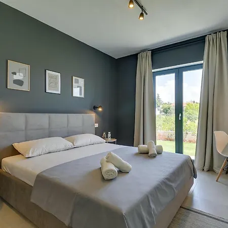 Amoroso * Пореч