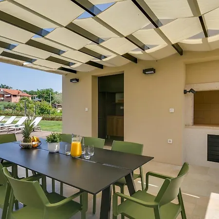 Amoroso Ferienhaus *