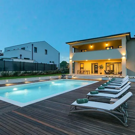 Holiday home Amoroso Porec