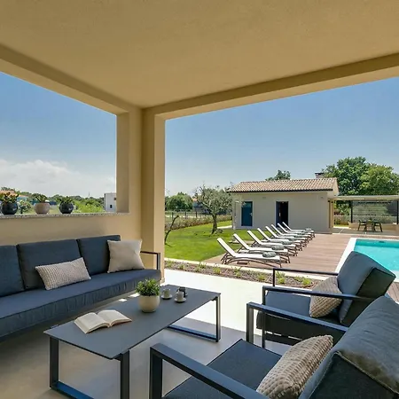 Holiday home Amoroso Porec