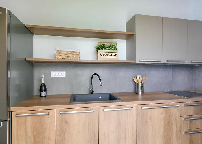 Amoroso Πόρετς